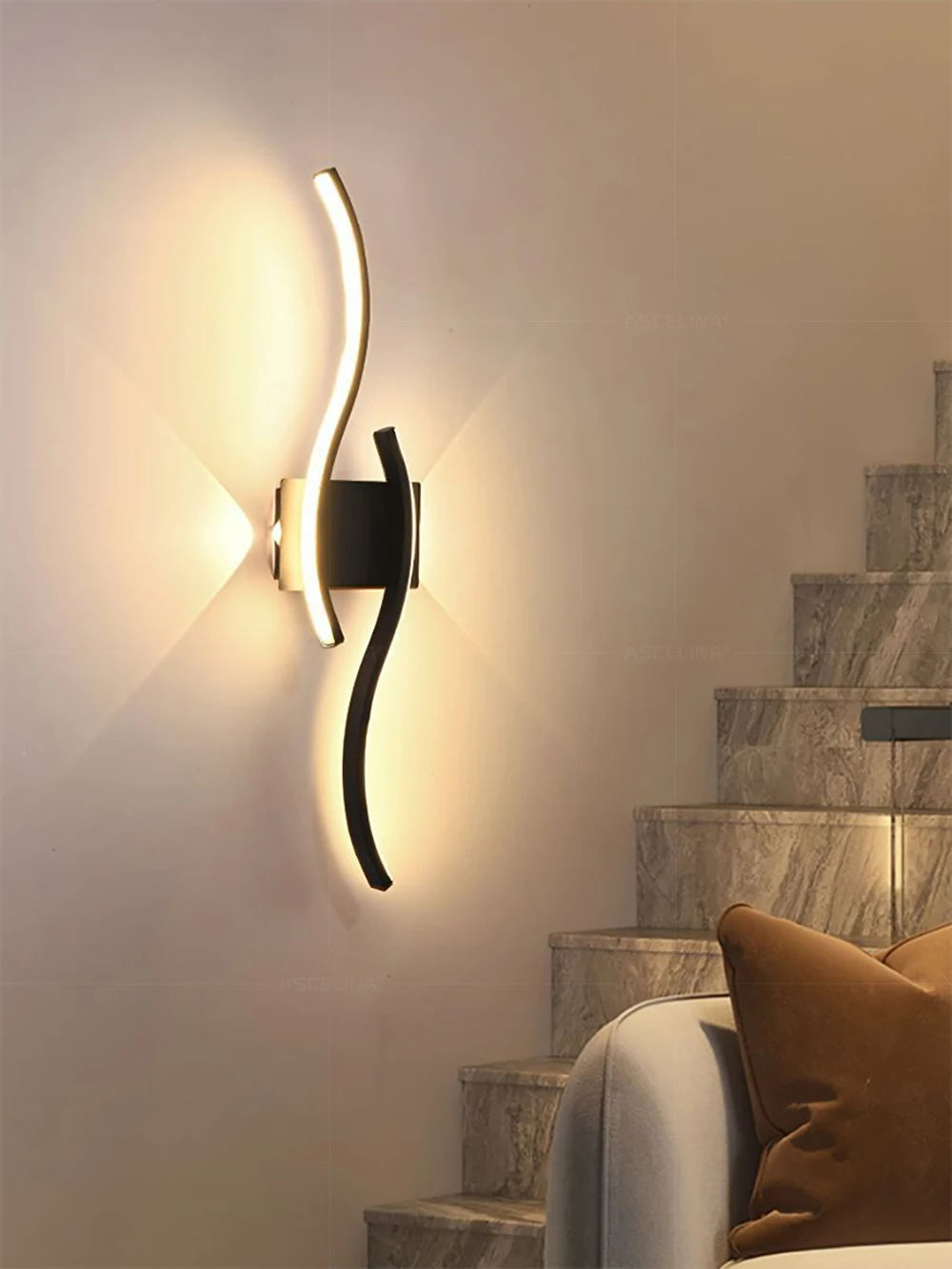 Double Curve Wall Lamp