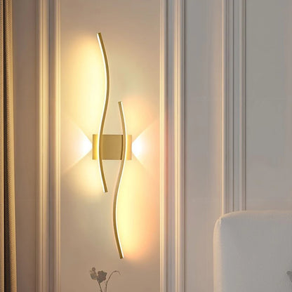 Double Curve Wall Lamp