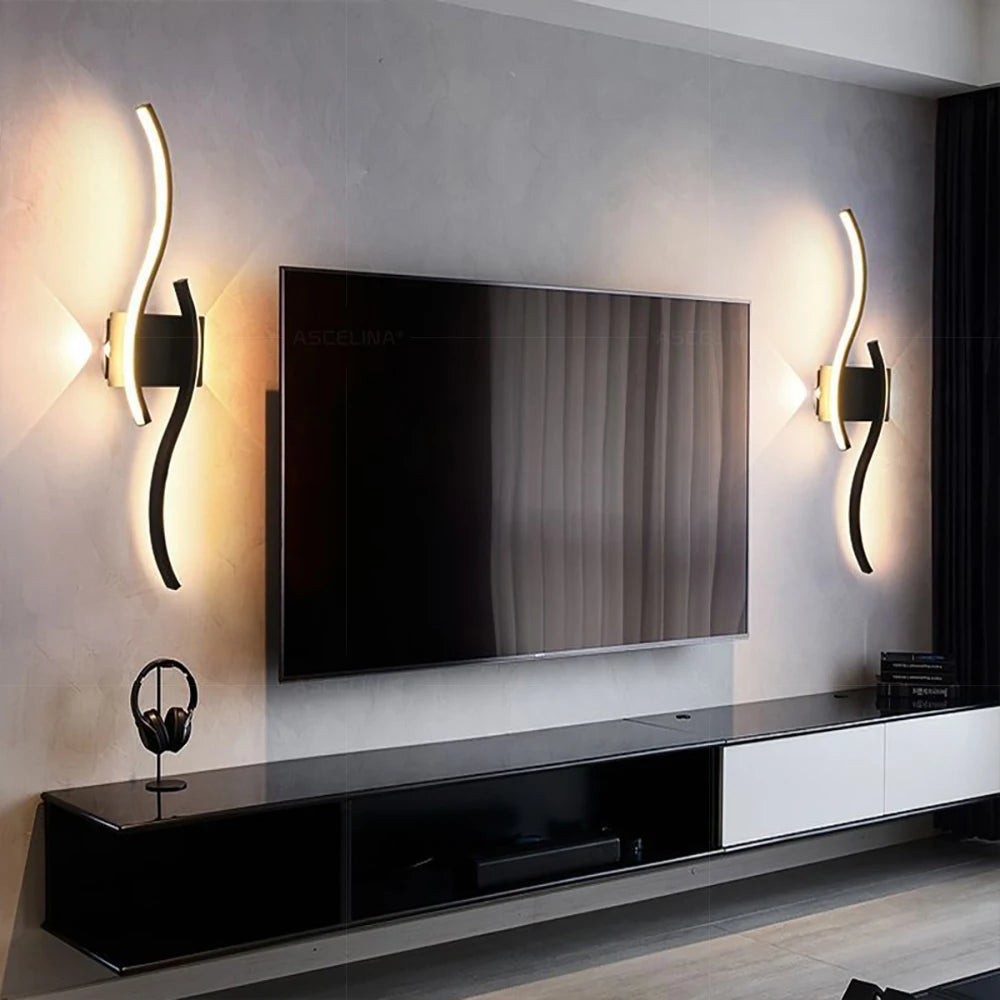 Double Curve Wall Lamp